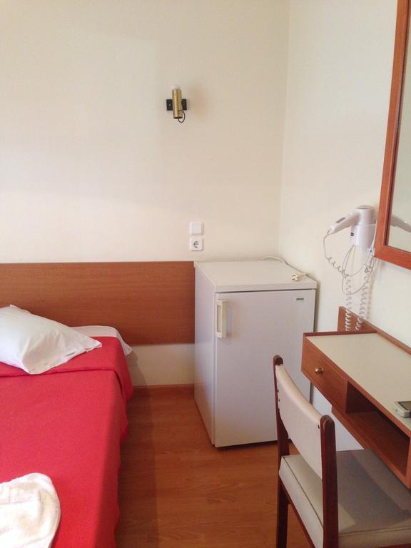 Noufara Hotel Kamena Vourla Exterior foto