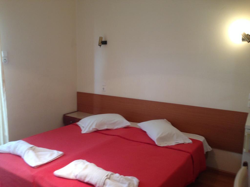 Noufara Hotel Kamena Vourla Exterior foto